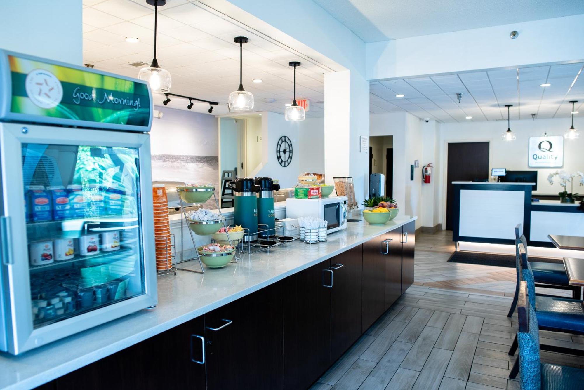 Quality Inn Palm Beach International Airport West Palm Beach Bagian luar foto